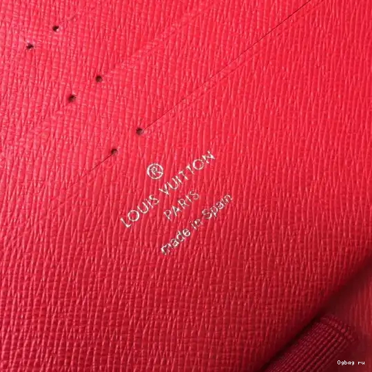 supreme Zip wallet Louis Vuitton 0327